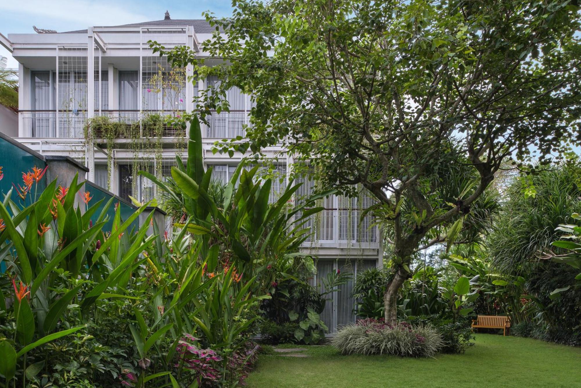 Rimbun Canggu Hotel Exterior photo
